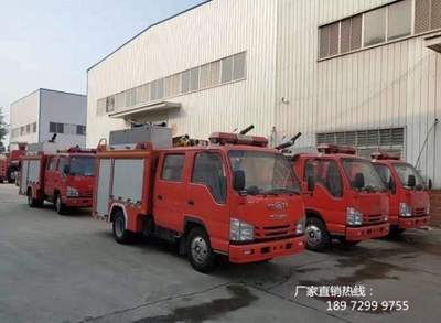 1. Foam tanker, 0.6~1.5ton, ISUZU chassis
